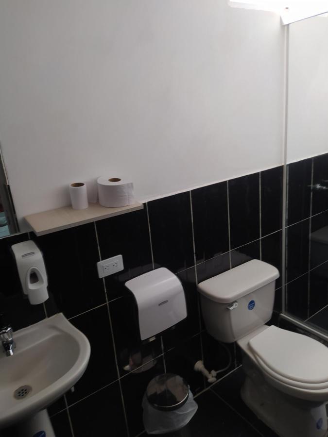 Hotel Aura Medellin Bagian luar foto