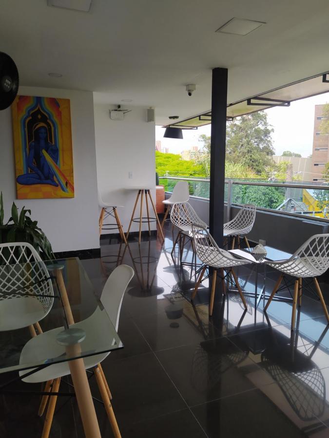 Hotel Aura Medellin Bagian luar foto