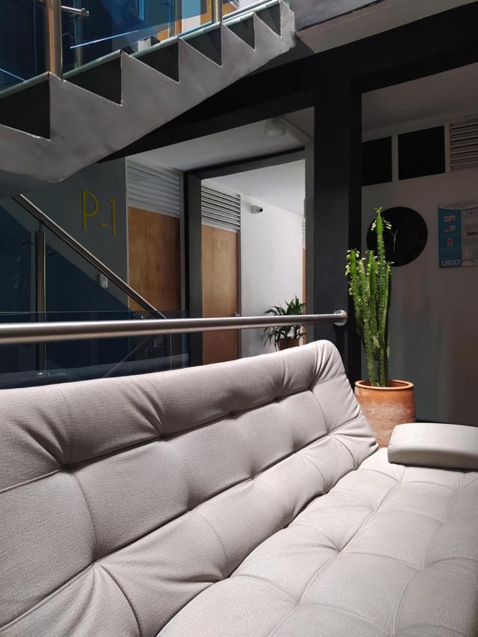 Hotel Aura Medellin Bagian luar foto