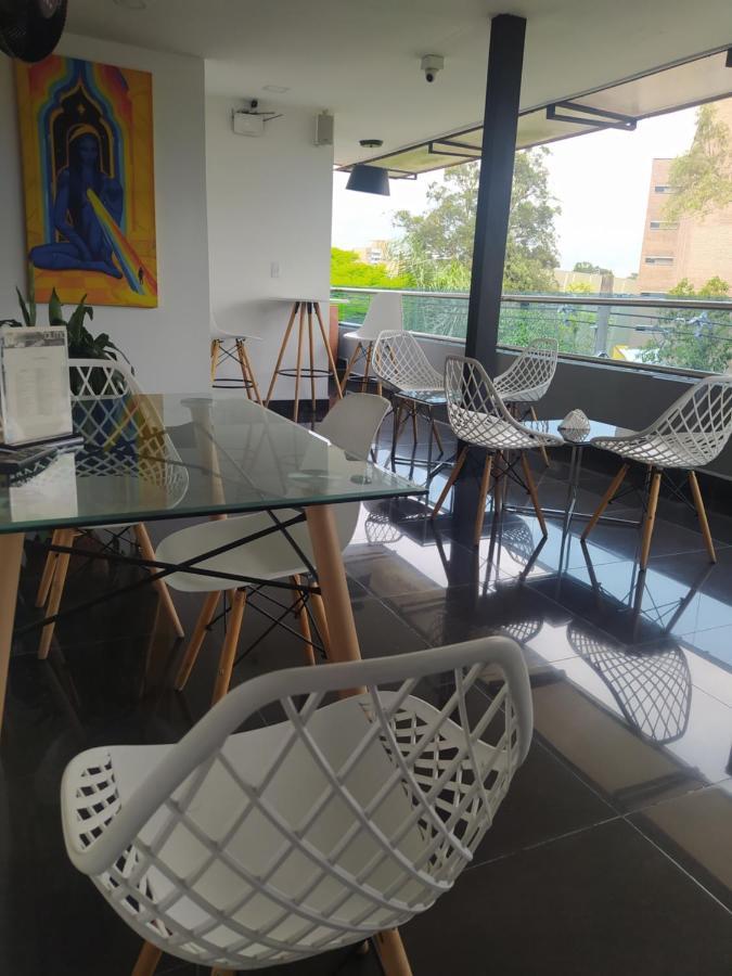 Hotel Aura Medellin Bagian luar foto